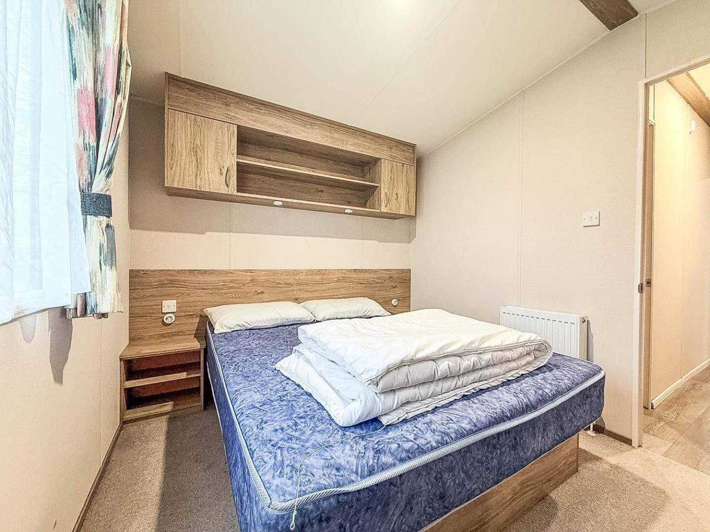 Beautiful Caravan With Decking At Trevella Holiday Park, Newquay, Ref 98082Hs Ньюкі Екстер'єр фото