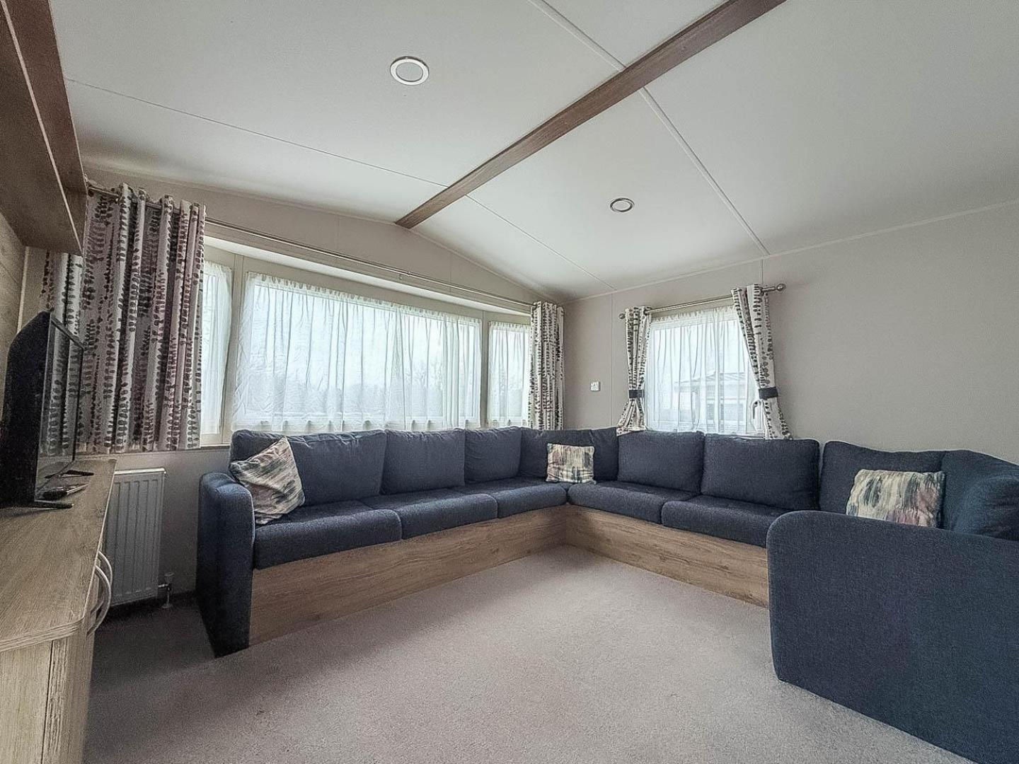 Beautiful Caravan With Decking At Trevella Holiday Park, Newquay, Ref 98082Hs Ньюкі Екстер'єр фото